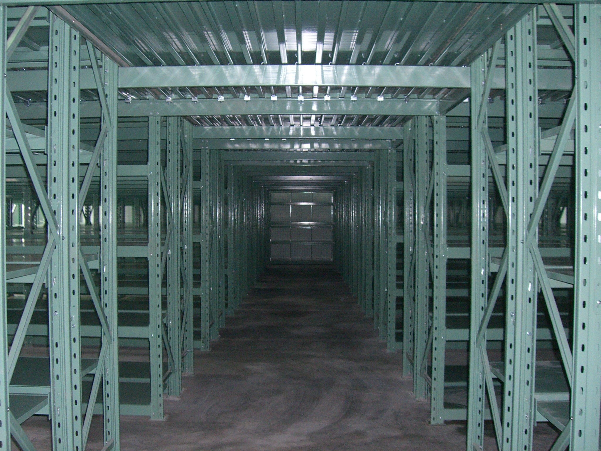 Q235B 2-3の層多層の中二階の棚の倉庫の中二階